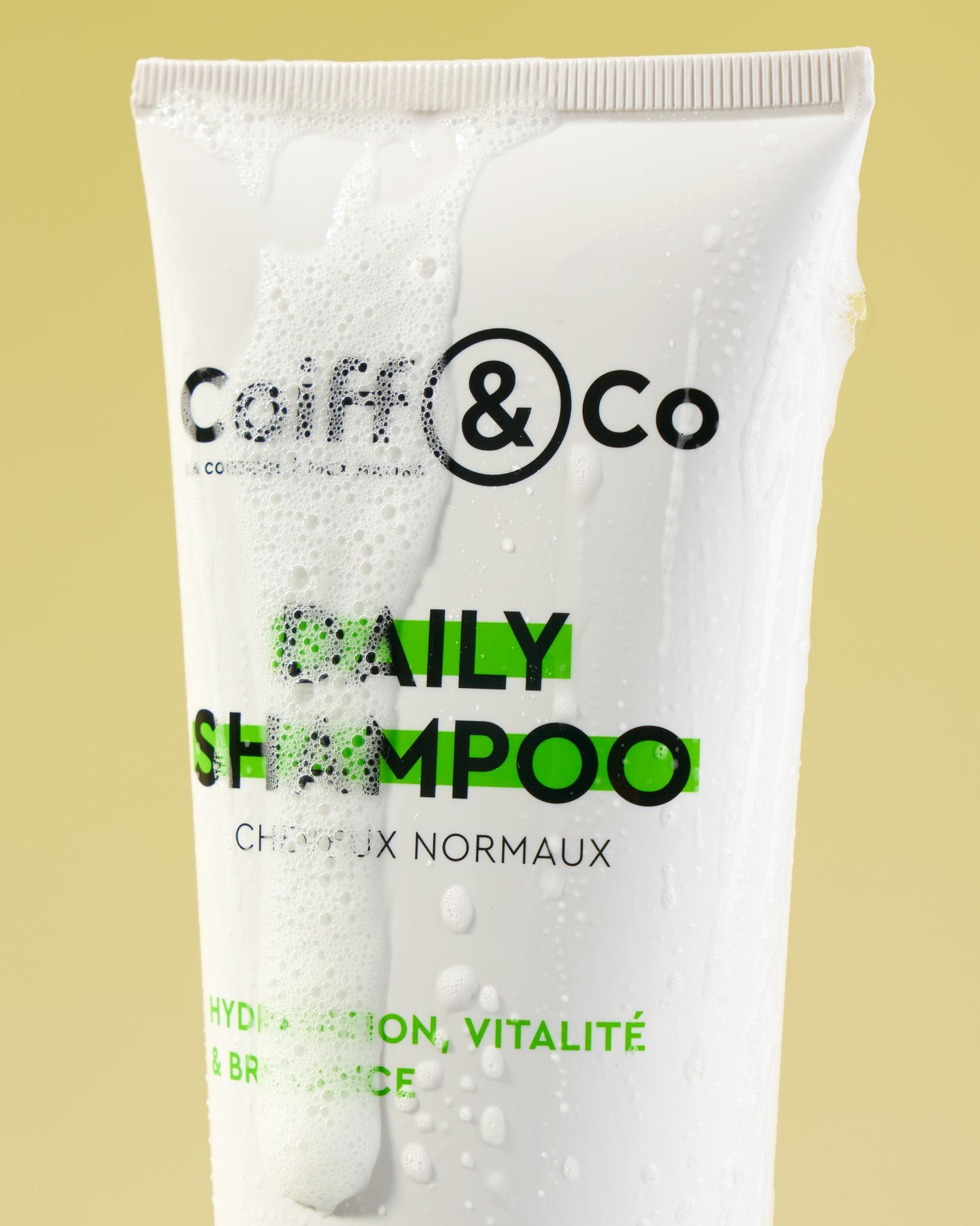 Prenez soin des cheveux de toute la famille avec notre Daily Shampoo 💚 Enrichi à l’aloe vera, il hydrate en profondeur vos cheveux pour retrouver force et vitalité !

Passez en salon pour l’adopter ✨